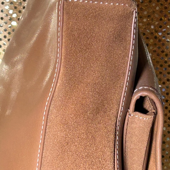 Ted Baker London Tan Hobo Bag w/Buckle Accent Approx. 14” x 11” x 3” EUC - Picture 6 of 14